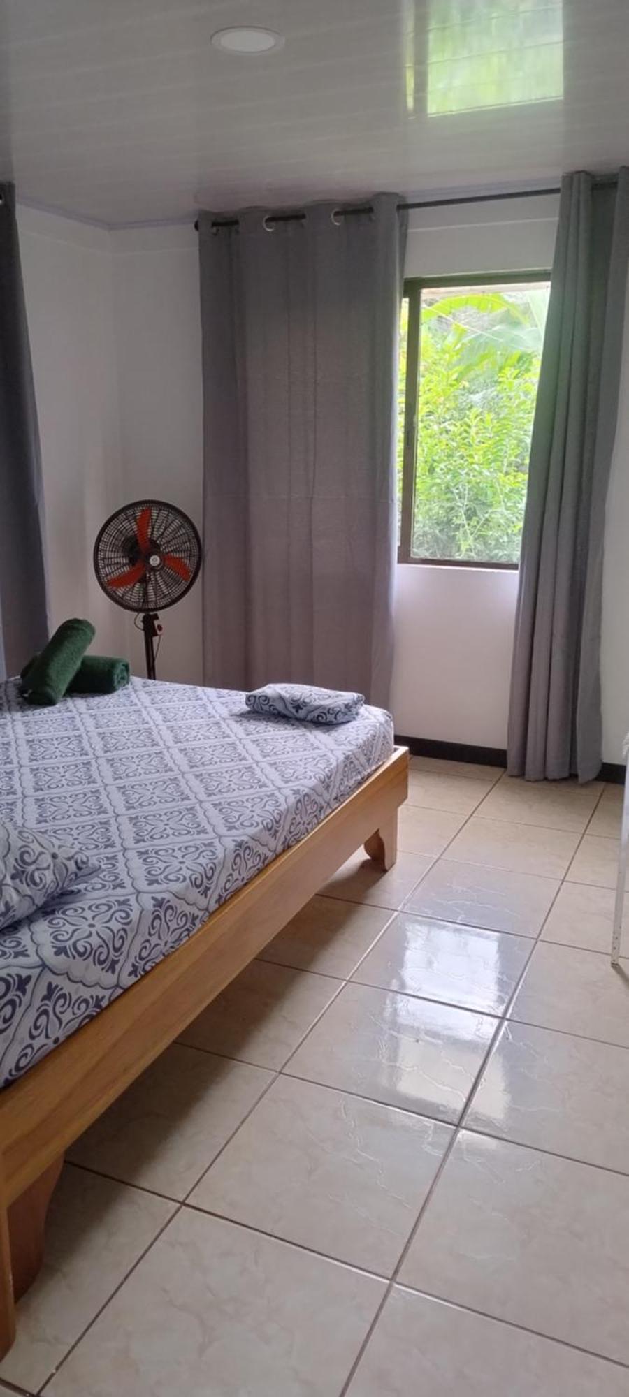 Cabinas Los Tucanes Кахуита Екстериор снимка